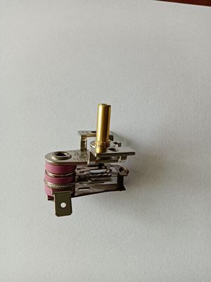 Termostato doméstico Kst254 com regulação de temperatura ajustável e design durável